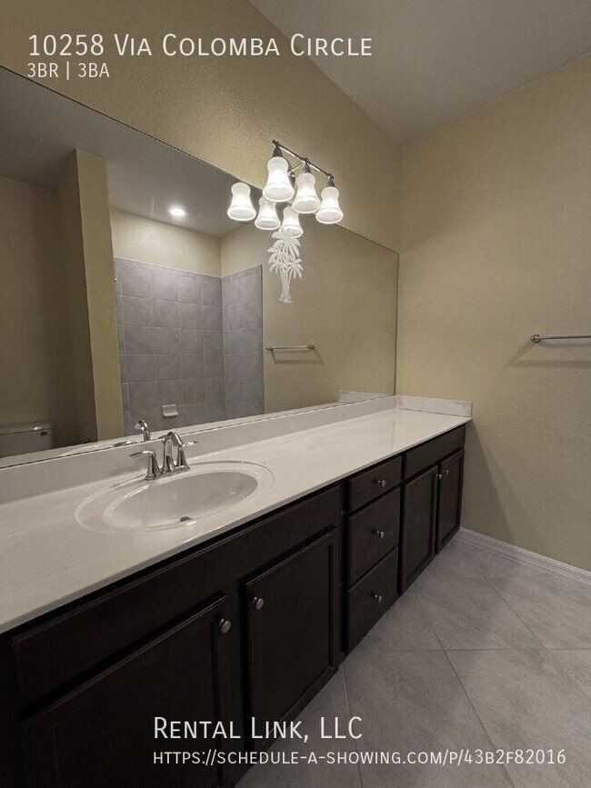 Building Photo - 10258 Via Colomba Circle