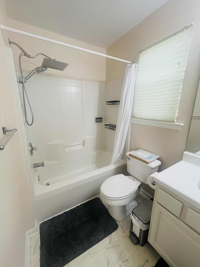 Building Photo - 19 Avocet Way