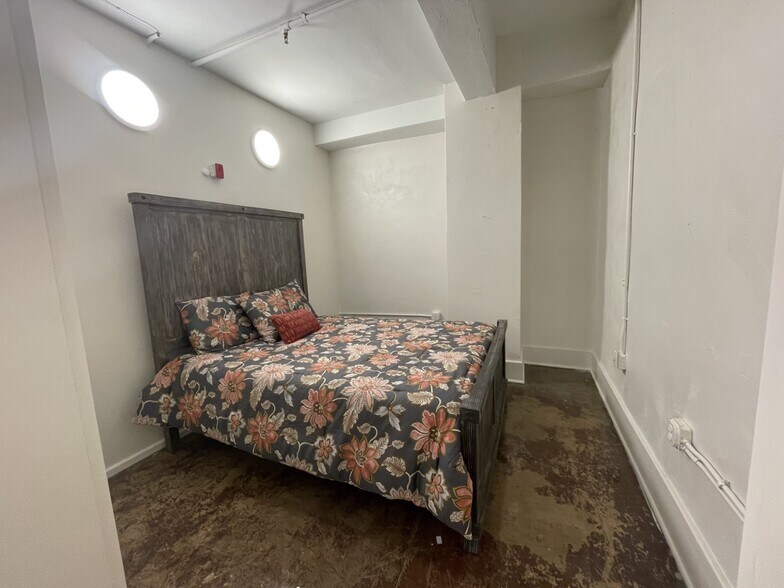 Bedroom 2 - 116 S Gay St