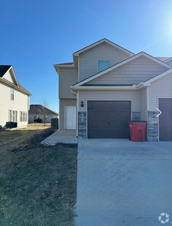 Building Photo - Coming Soon! Stunning 3-Bedroom, 2.5-Bath ...