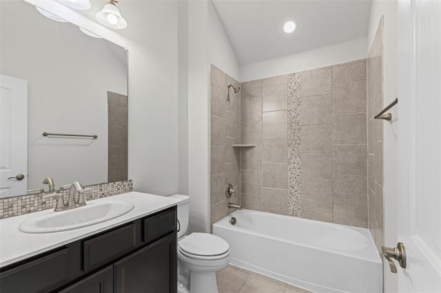 Building Photo - 2952 Lucia Ct