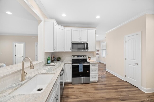 Building Photo - 177 Villa Oak Cir
