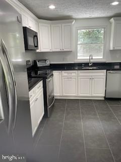 Building Photo - 7647 Summerhill Ct