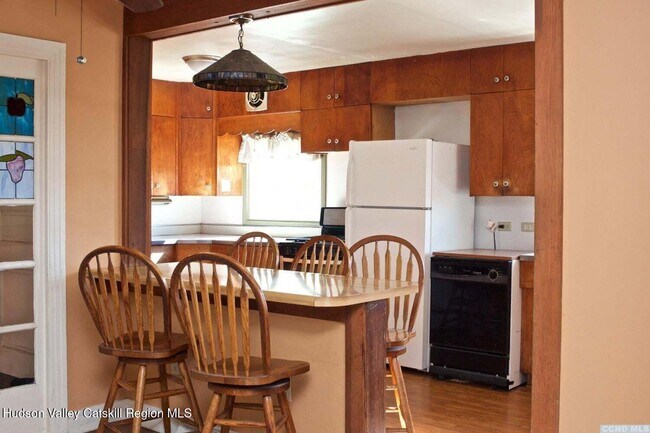 Building Photo - 7 Harmon Heights Rd