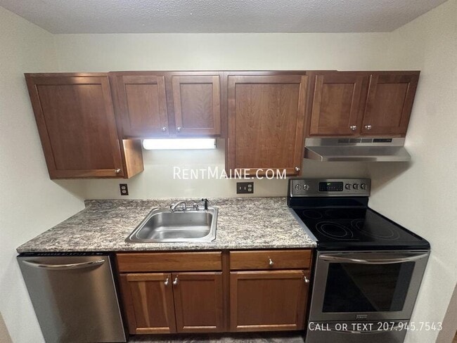 Building Photo - 13 Longrale Park