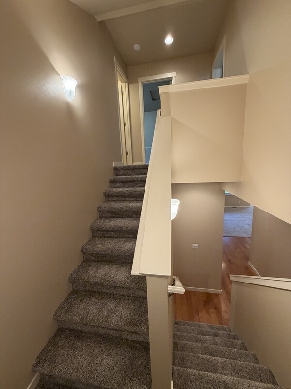 Building Photo - 1546 Bryce Park Loop