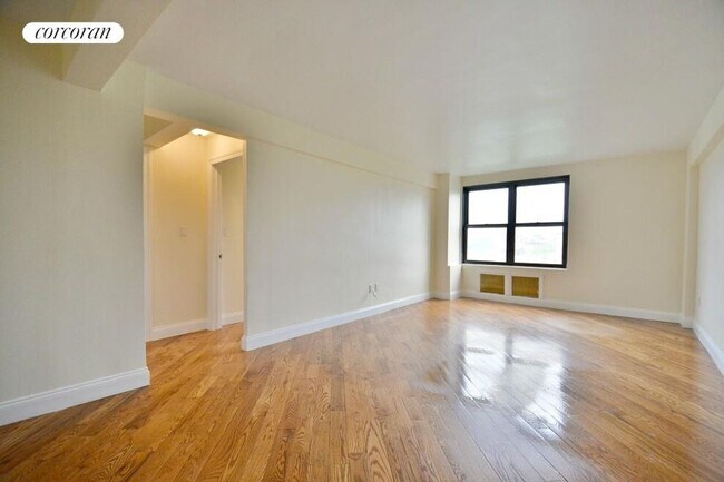 Primary Photo - 99 Lafayette Ave