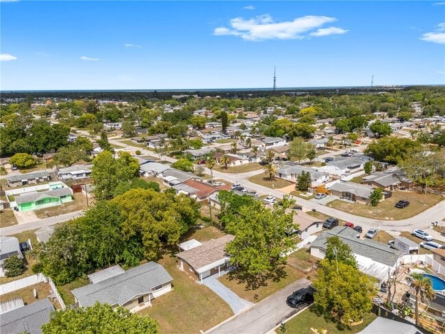 Building Photo - 10803 Hyssop St