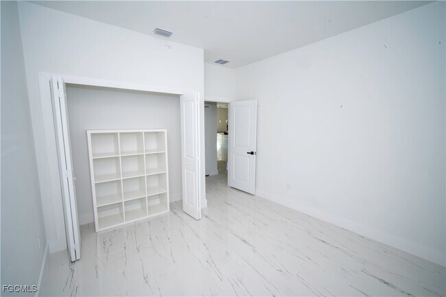 Building Photo - 18141 Wintergarden Ave