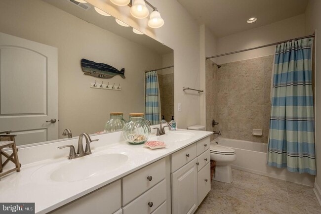 Building Photo - 22480 Grebe Ln