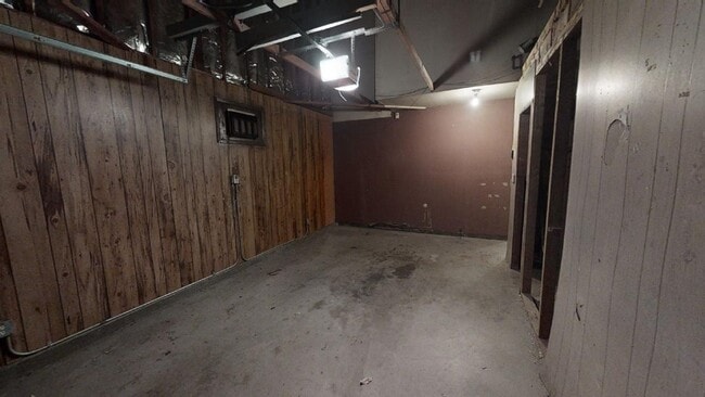 Building Photo - Coming soon 4/2 Two-Story Canyon Crest Cha...