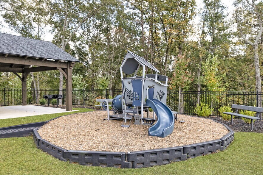 Building Photo - 1412 Sodbuster Dr