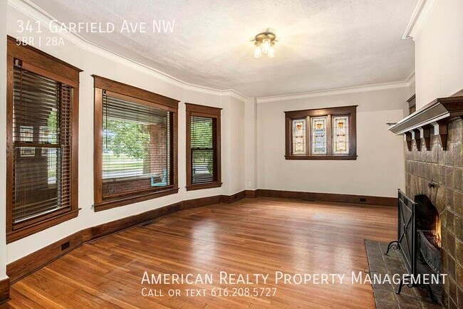 Building Photo - 341 Garfield Ave NW