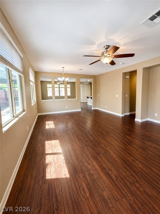 Building Photo - 2113 Forest Mist Ave