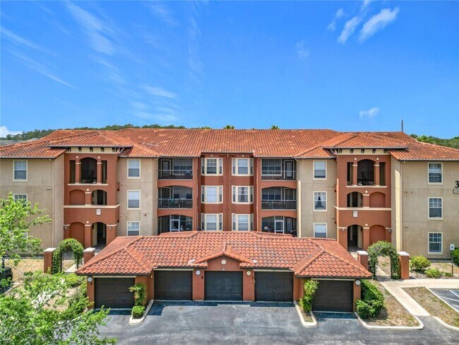 Building Photo - 5560 Metrowest Blvd