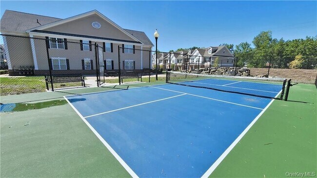 Building Photo - 101 Canter Ct