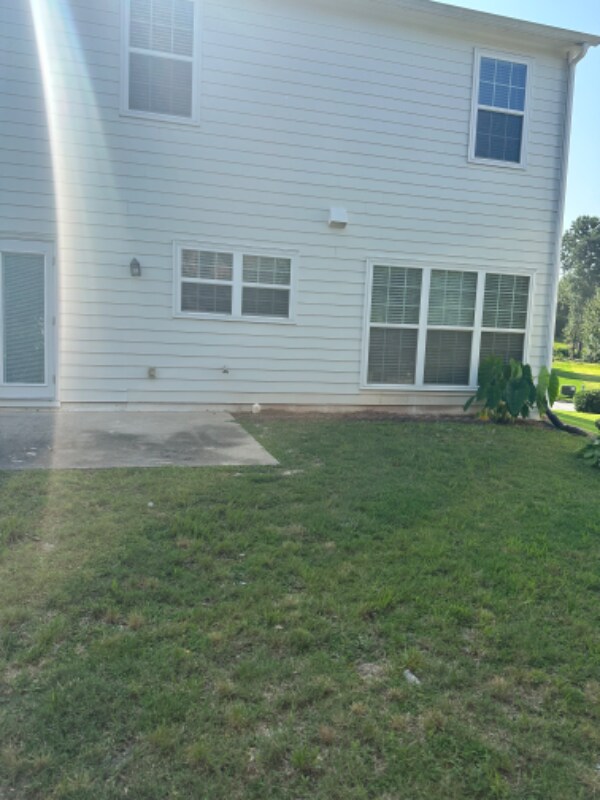 Building Photo - 2947 Stanstead Cir