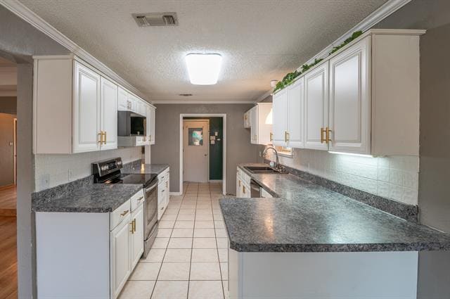 Building Photo - 2707 Woodshire Dr