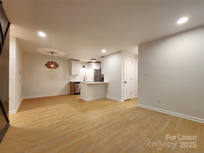 Building Photo - 8637 Crows Nest Ln