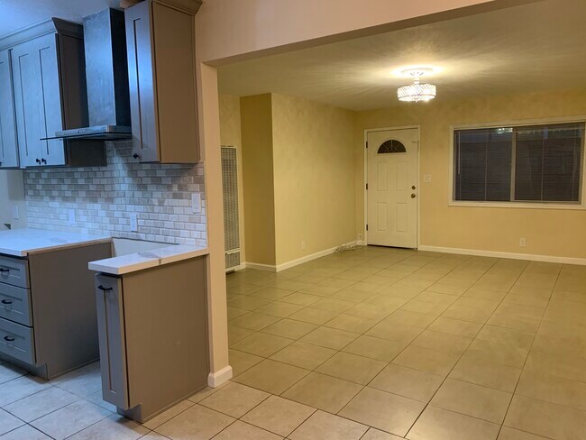 Building Photo - 5535 Danny Avenue