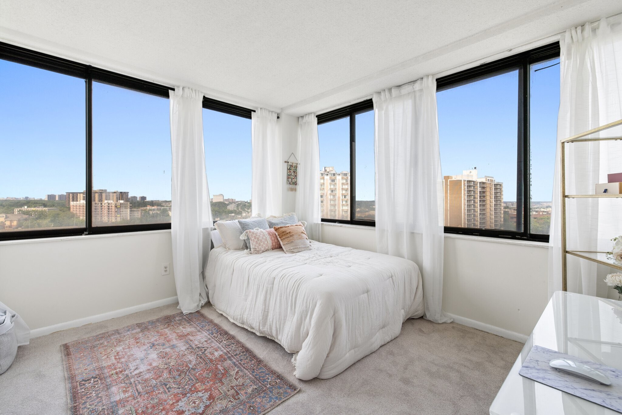 Building Photo - 6301 Stevenson Ave