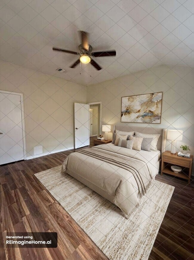 Building Photo - 10550 Walnut Glen Dr