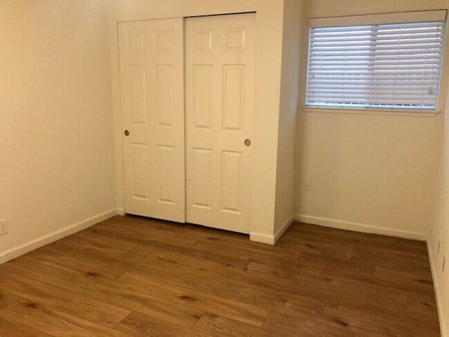 Building Photo - Charming and Spacious Home in Carmichael