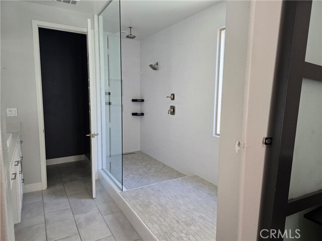 Building Photo - 128 Catalyst