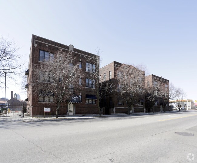 Primary Photo - Bon Air Apartments
