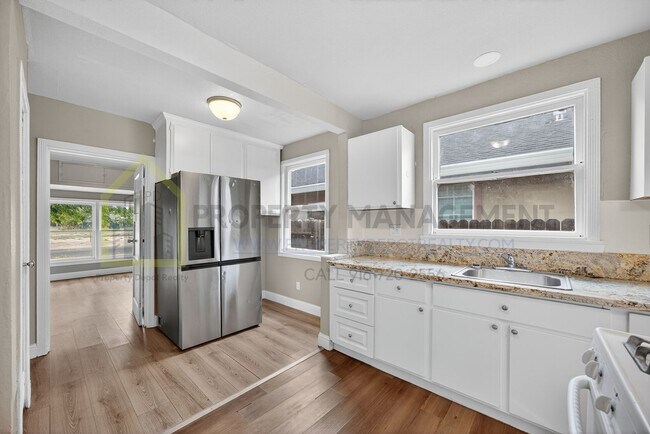 Building Photo - Charming 3-Bedroom Home for Rent – Comfortable Living in a Great Location!