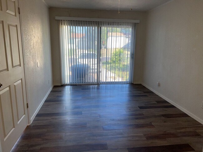 Building Photo - 908 Jefferies, Killeen