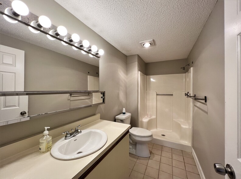 Building Photo - 30 Revere Beach Pky