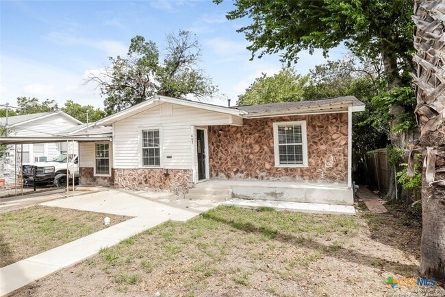 Building Photo - 607 Lovera Blvd