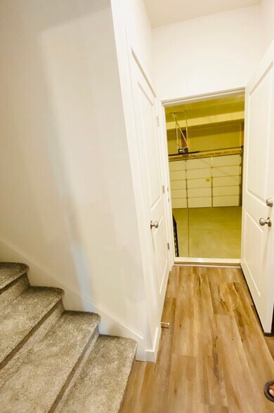 Building Photo - 7397 S Olivine River Ln