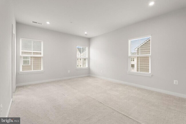 Building Photo - 5507 Greenpoint Ln