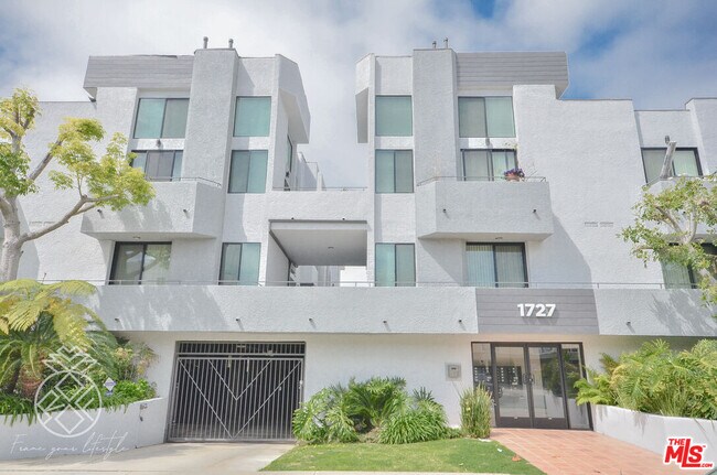 Primary Photo - 1727 Glendon Ave