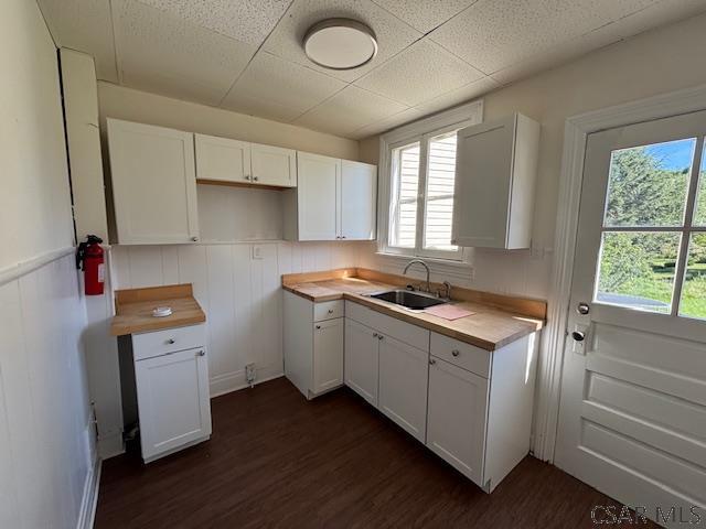 Building Photo - 206.5 Habicht St