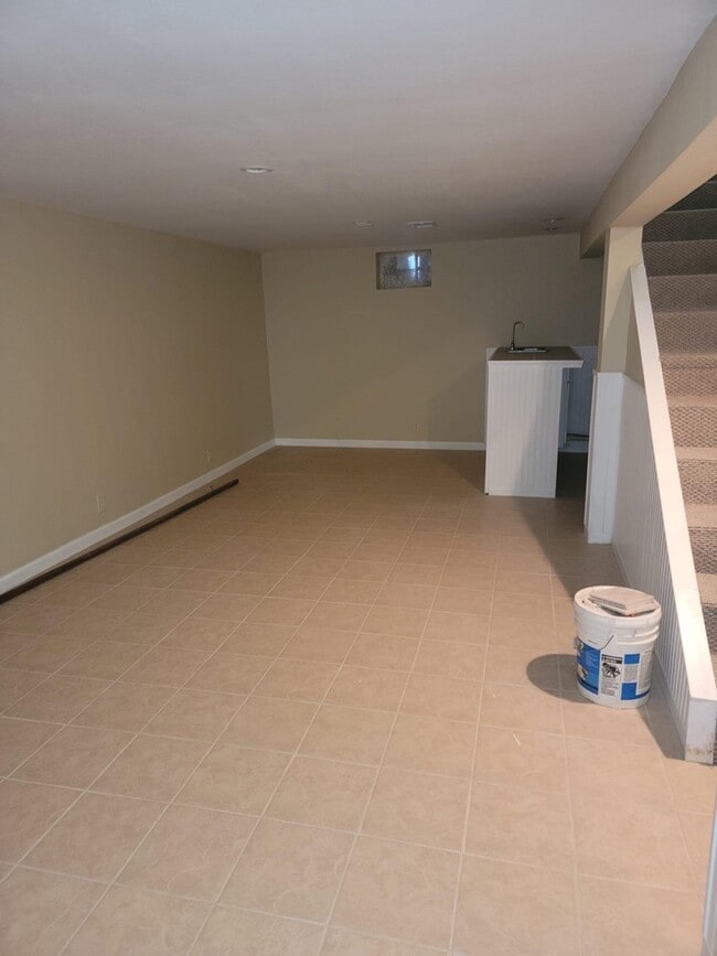 Building Photo - 22659 Old Hwy 169