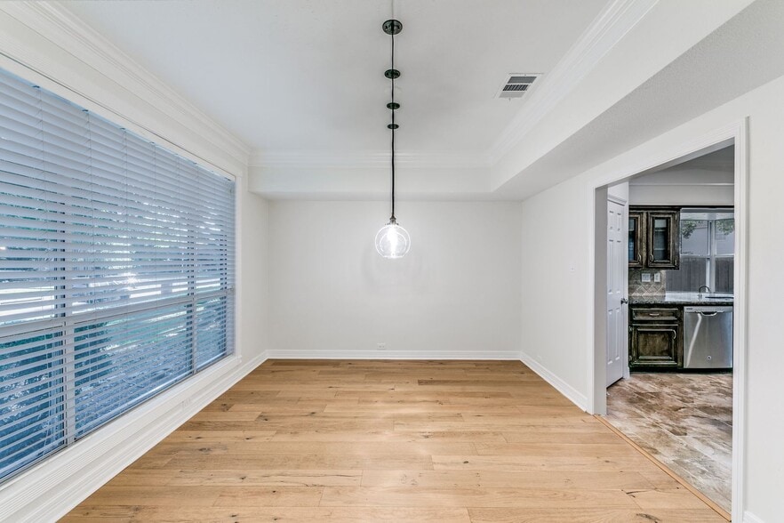 Building Photo - 2908 Shadywood Ln