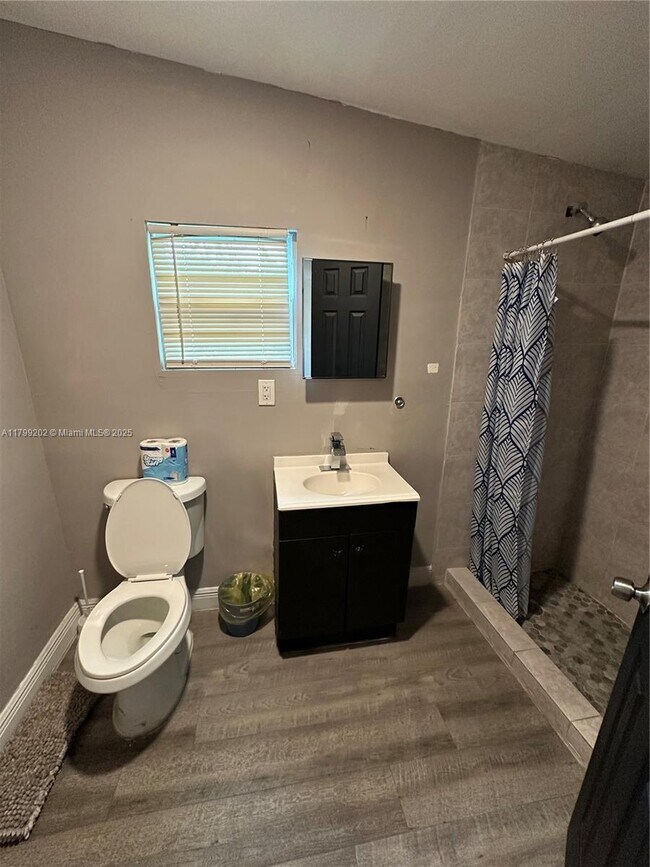 Building Photo - 20600 SW 118th Pl