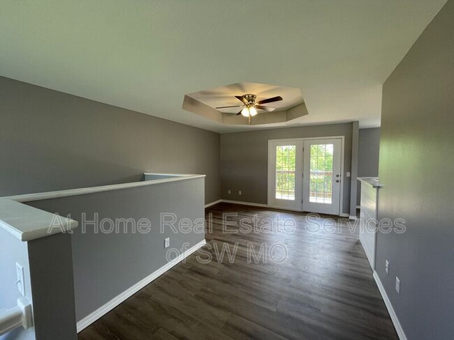 Building Photo - 4048 W Wilderness St