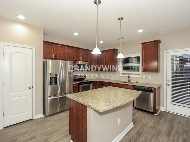 Building Photo - 6550 Splitpine Ct