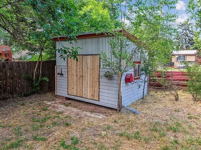 Building Photo - Quiet, Tree-Shaded Mid-Mod Steps to Downtown Littleton. Gorgeous Remodel.