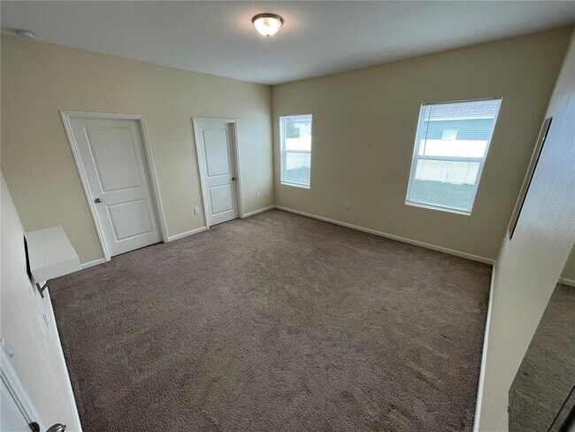 Building Photo - 865 Orchid Grove Blvd