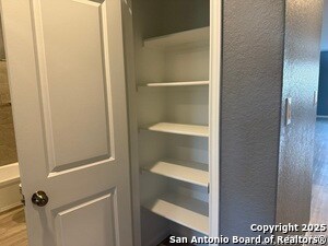 Building Photo - 14106 Roller Mls
