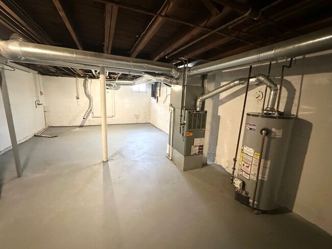 Building Photo - 66 W California Ave