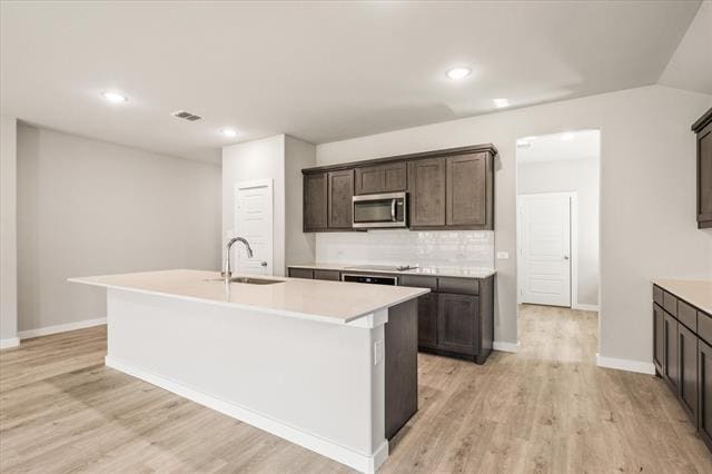 Building Photo - 154 Lost Maples Wy