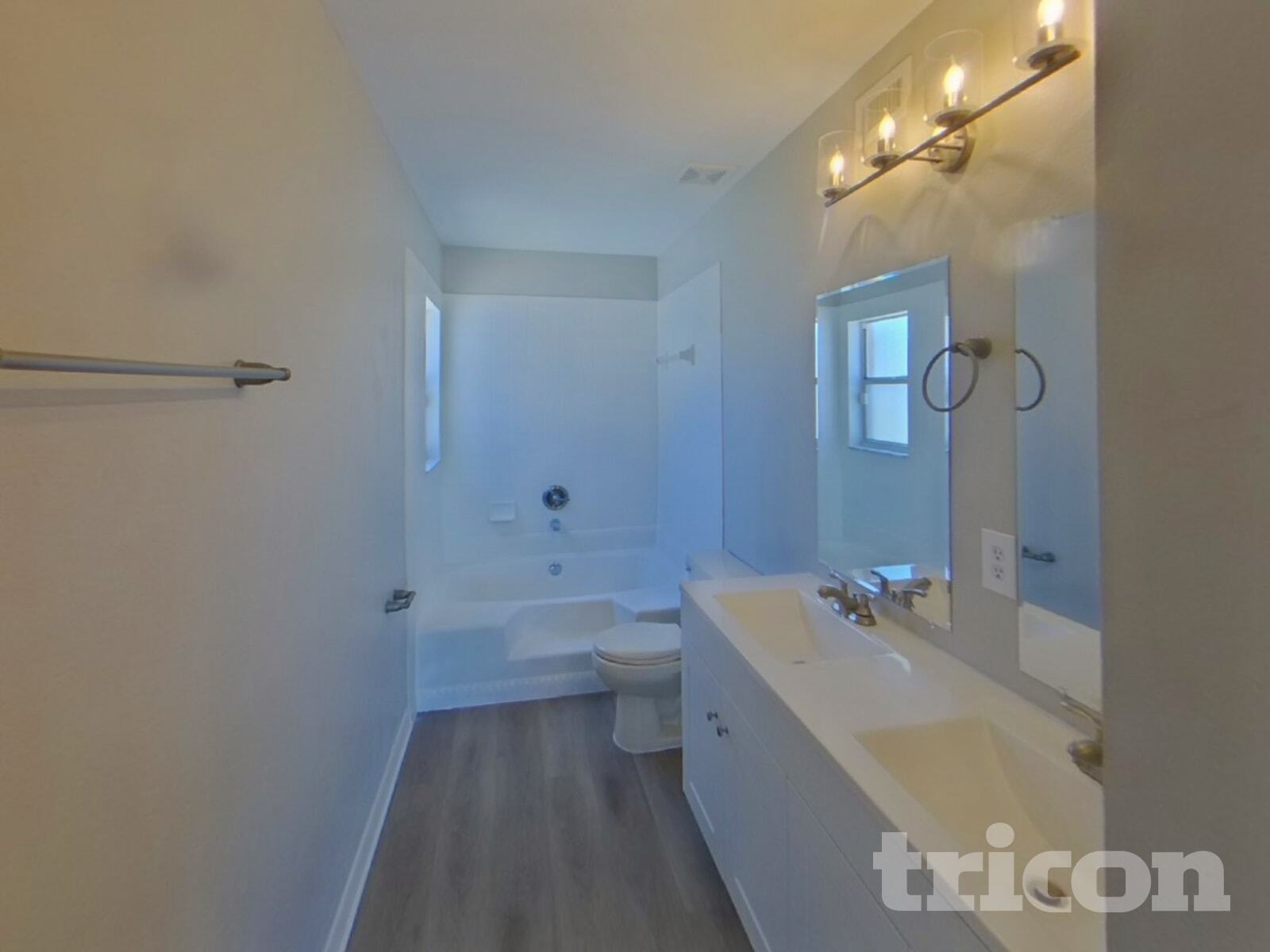 Building Photo - 13445 Beechberry Dr