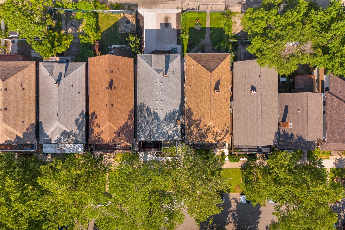 Building Photo - 5238 Commonwealth St