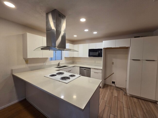 Building Photo - Beautiful 4 bed - 2 bath in Mesa!